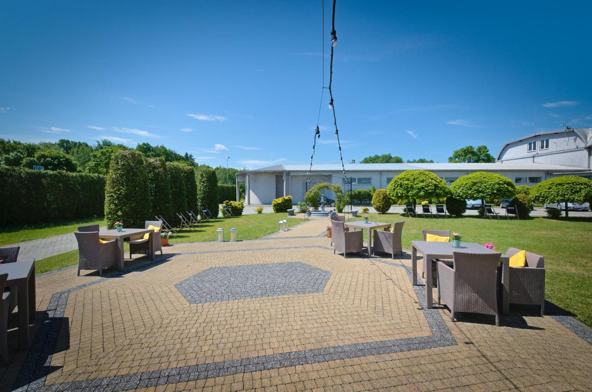 Hotel Sezam Machowa Exterior photo